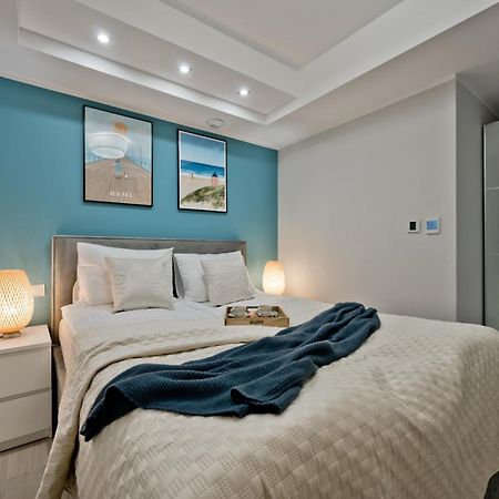 Blueapart Apartamenty يوراتا المظهر الخارجي الصورة