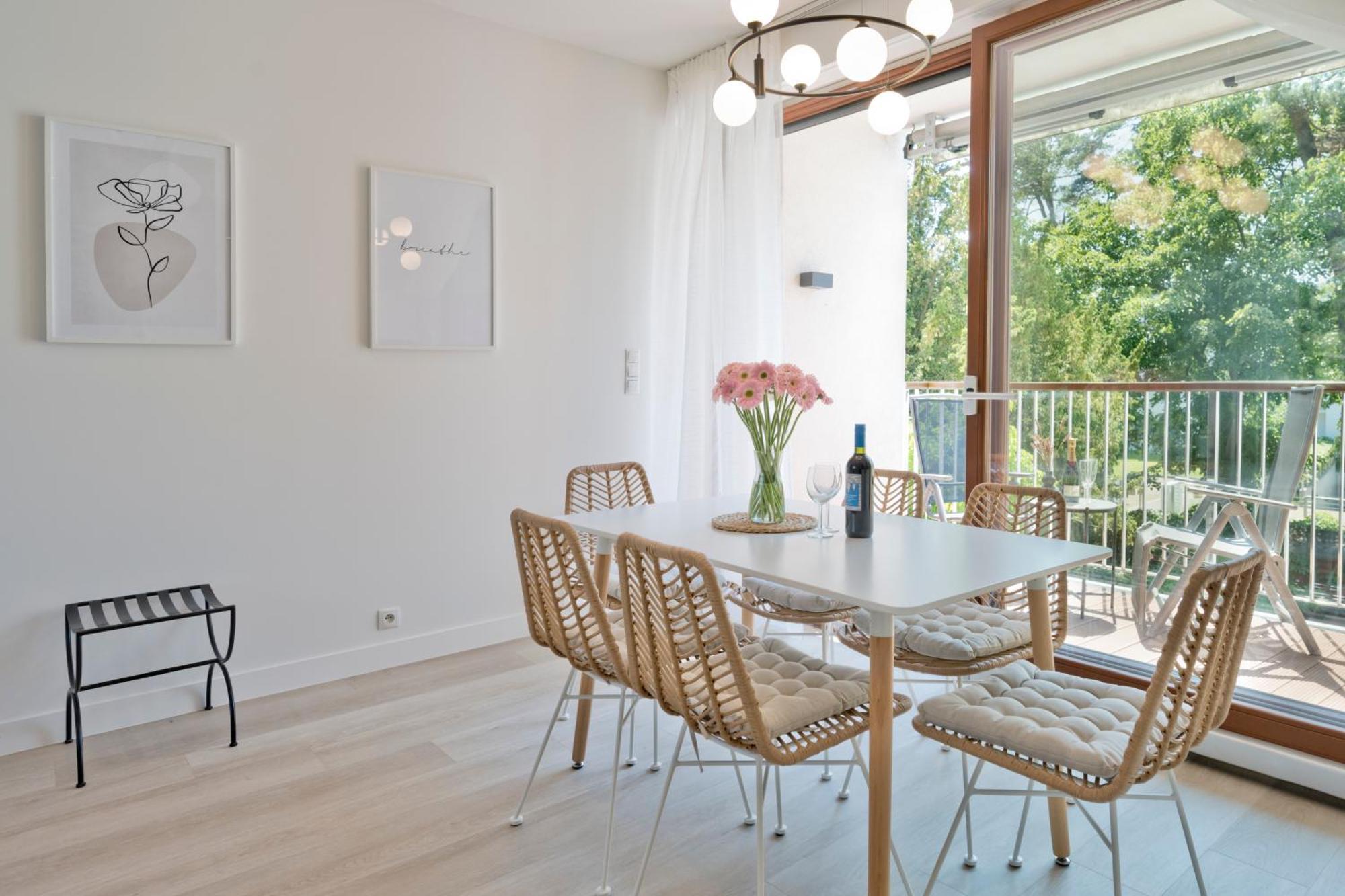 Blueapart Apartamenty يوراتا المظهر الخارجي الصورة