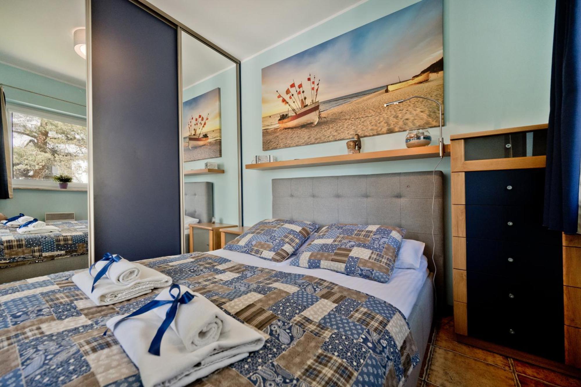 Blueapart Apartamenty يوراتا المظهر الخارجي الصورة